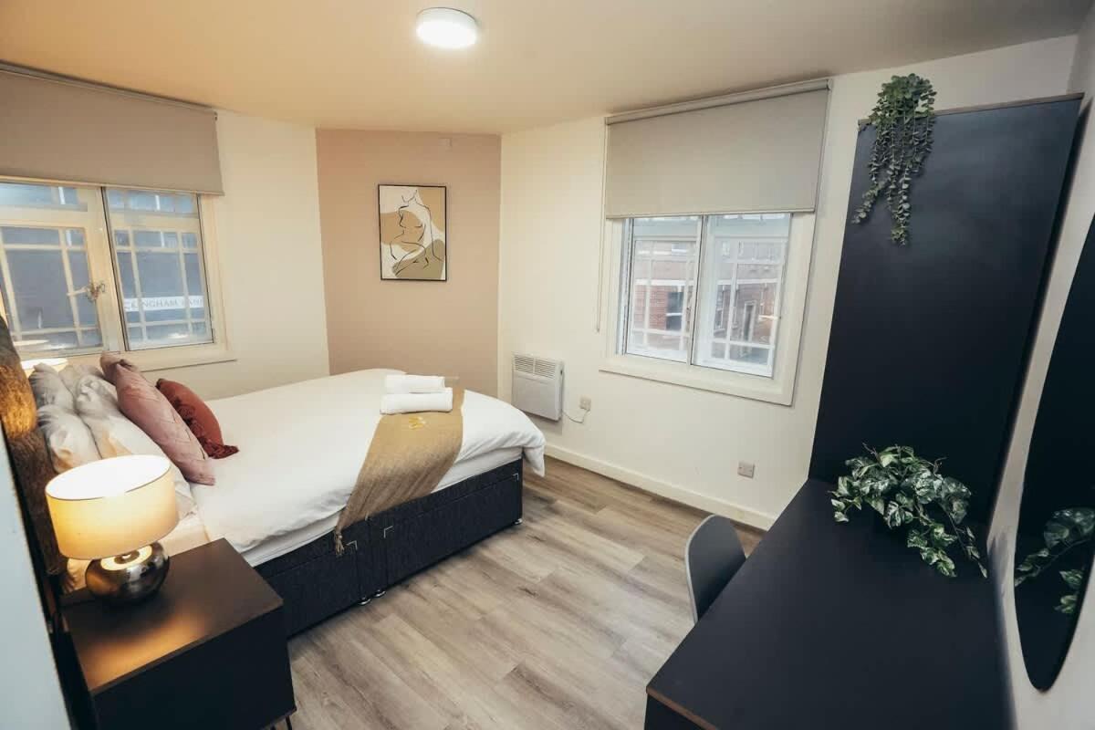 2Br City Centre Apt, Self Check In, Wifi, By Derbnb Sheffield Esterno foto