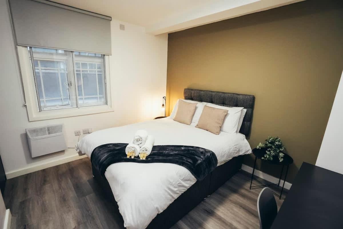 2Br City Centre Apt, Self Check In, Wifi, By Derbnb Sheffield Esterno foto