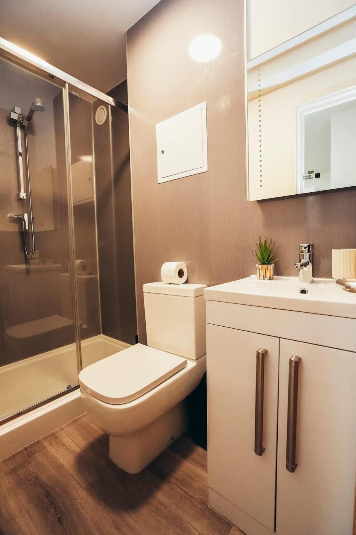 2Br City Centre Apt, Self Check In, Wifi, By Derbnb Sheffield Esterno foto